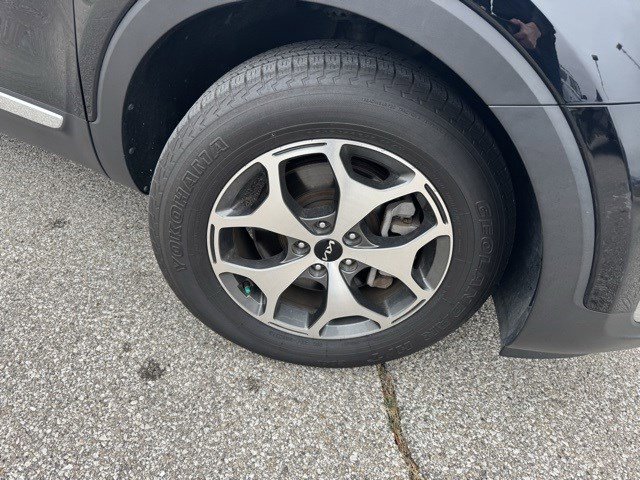 Used 2022 Kia Telluride EX image 46