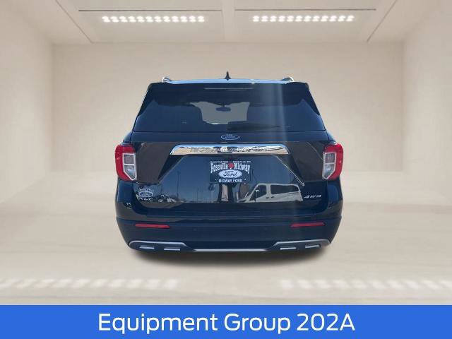 Certified 2022 Ford Explorer XLT w/ Equipment Group 202A image 7