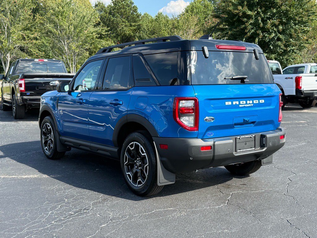 Certified 2025 Ford Bronco Sport Outer Banks AWD/4WD image 6