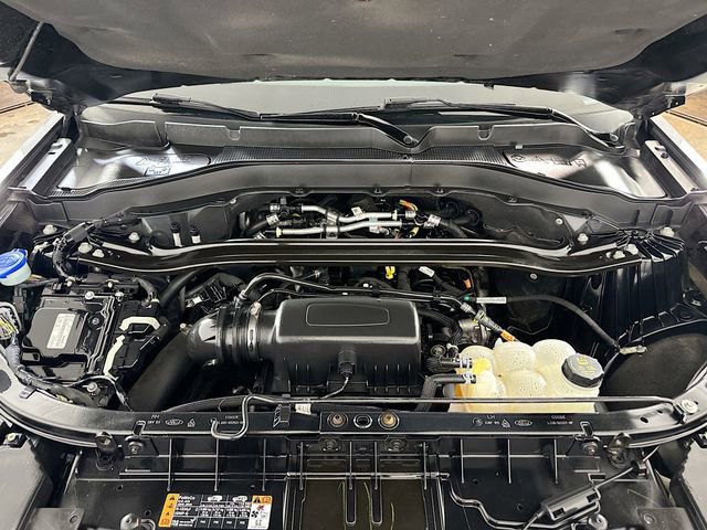 Certified 2023 Ford Explorer Limited w/ Equipment Group 301A image 29