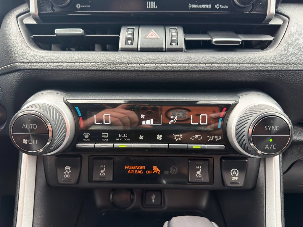 Used 2020 Toyota RAV4 XLE Premium AWD/4WD image 11