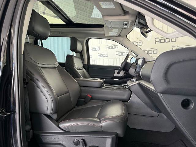 Certified 2025 Ford Expedition Active AWD/4WD image 7