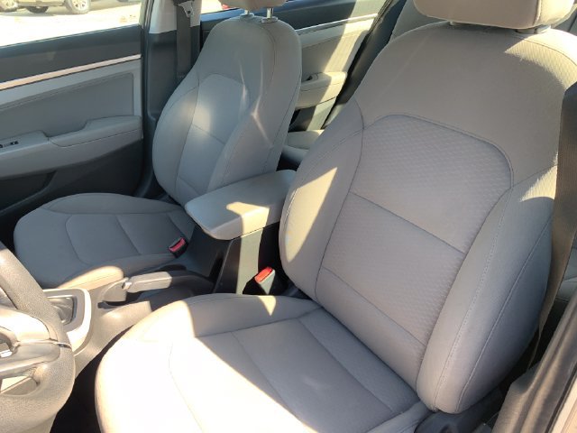 Used 2019 Hyundai Elantra SEL FWD image 9