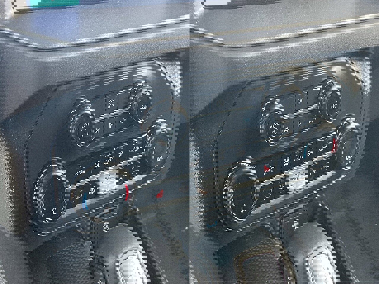 Certified 2025 Ford Bronco Big Bend image 27