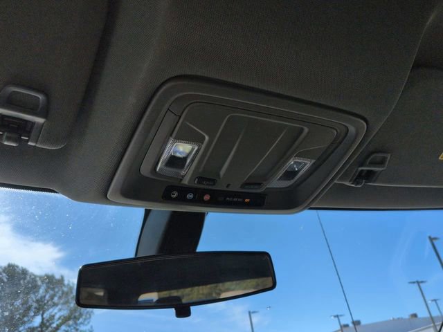 Used 2022 Chevrolet Silverado 1500 LT image 21