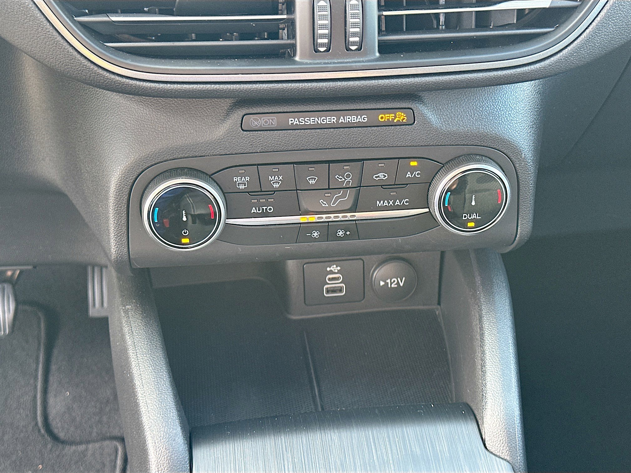 Certified 2024 Ford Escape Active image 15