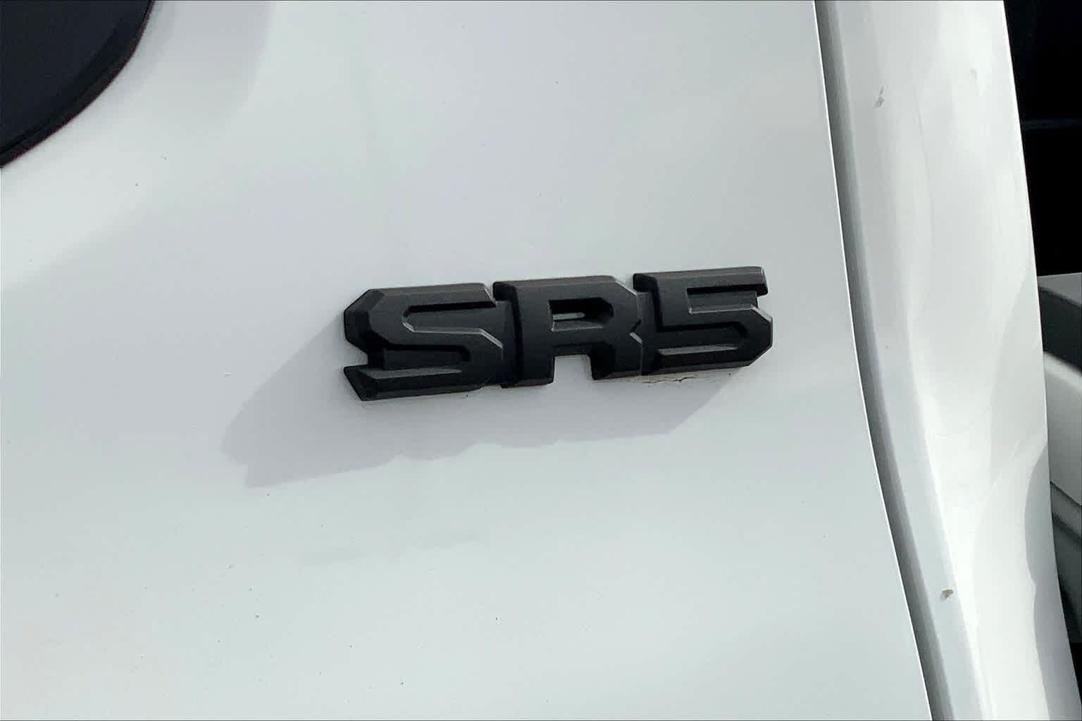 Used 2024 Toyota Tacoma SR5 RWD image 10
