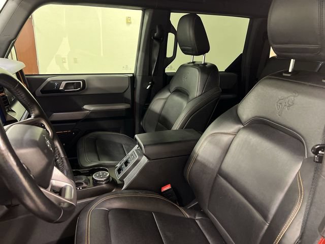 Certified 2022 Ford Bronco Badlands w/ Sasquatch Package AWD/4WD image 7
