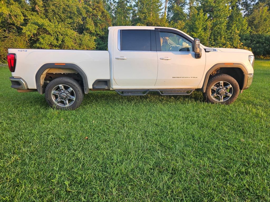 Used 2025 GMC Sierra 2500 SLE w/ Preferred Package