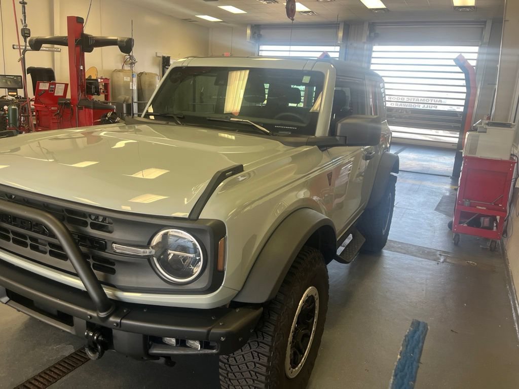 Certified 2023 Ford Bronco 2-Door w/ Sasquatch Package AWD/4WD image 2