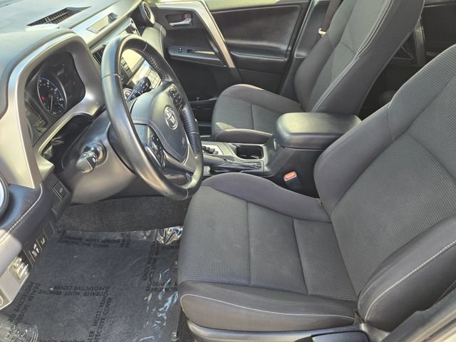 Used 2018 Toyota RAV4 XLE FWD image 12