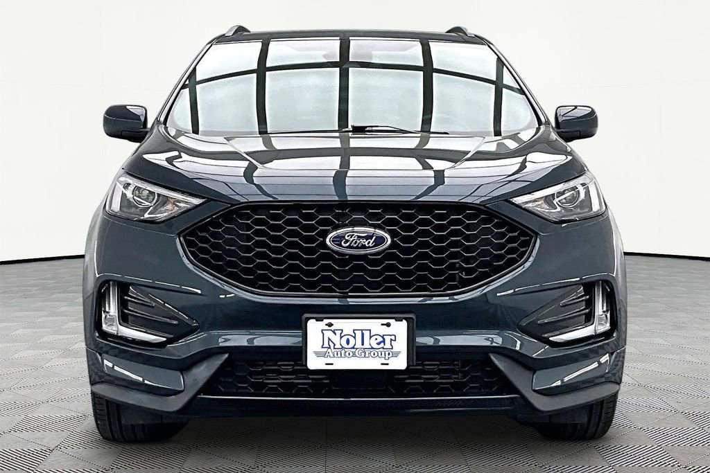 Certified 2023 Ford Edge ST-Line AWD/4WD image 3