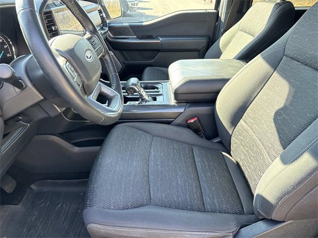 Certified 2021 Ford F150 XLT w/ Equipment Group 302A High image 26