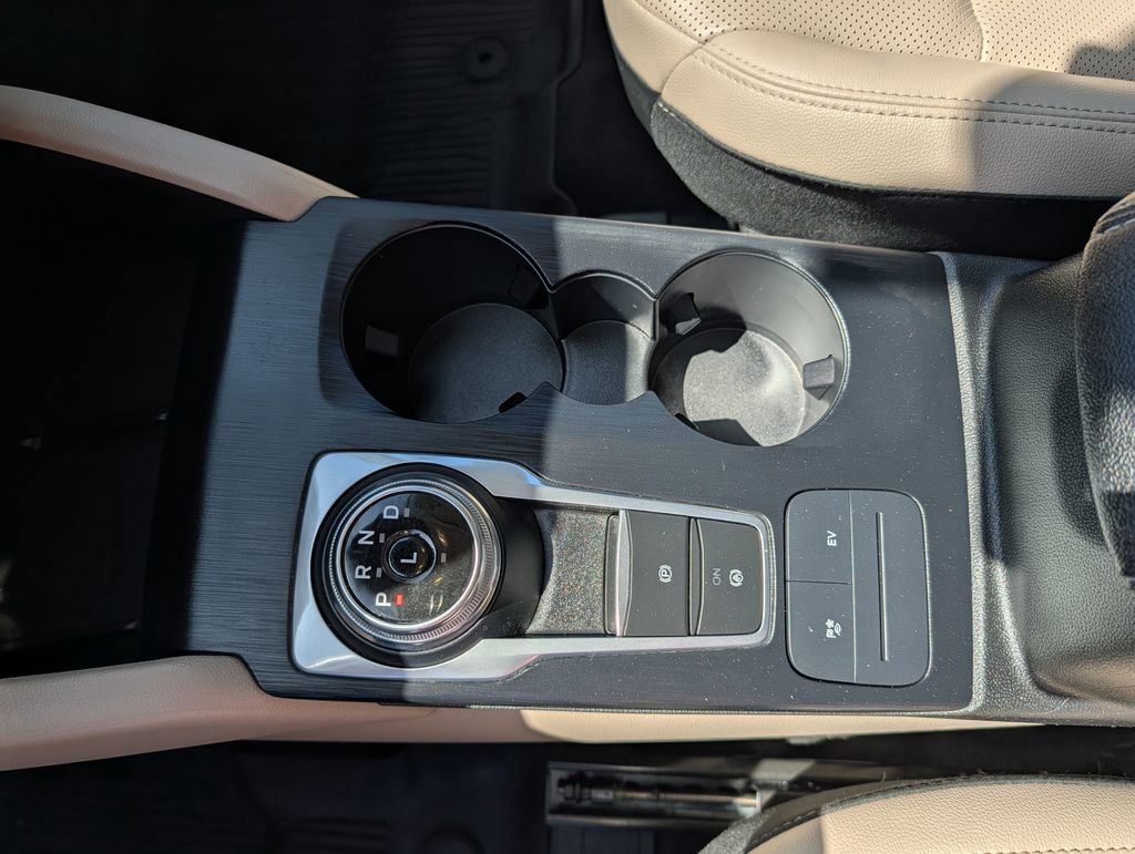 Certified 2022 Ford Escape SEL w/ Technology Package FWD image 13