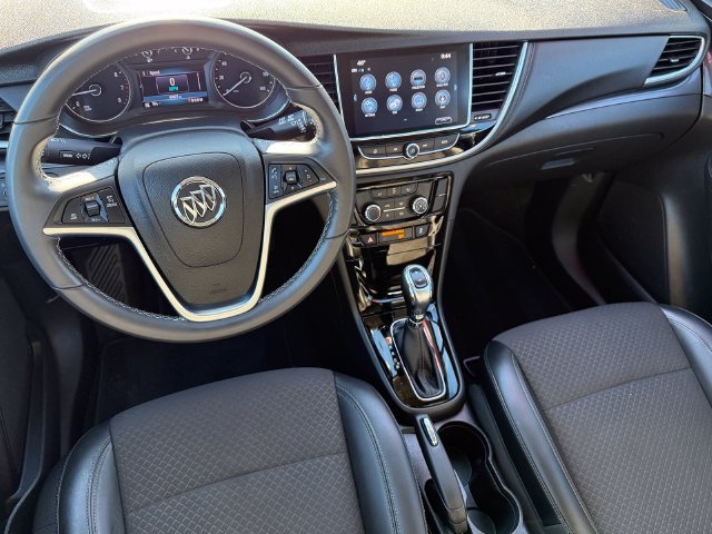 Used 2020 Buick Encore Preferred AWD/4WD image 35