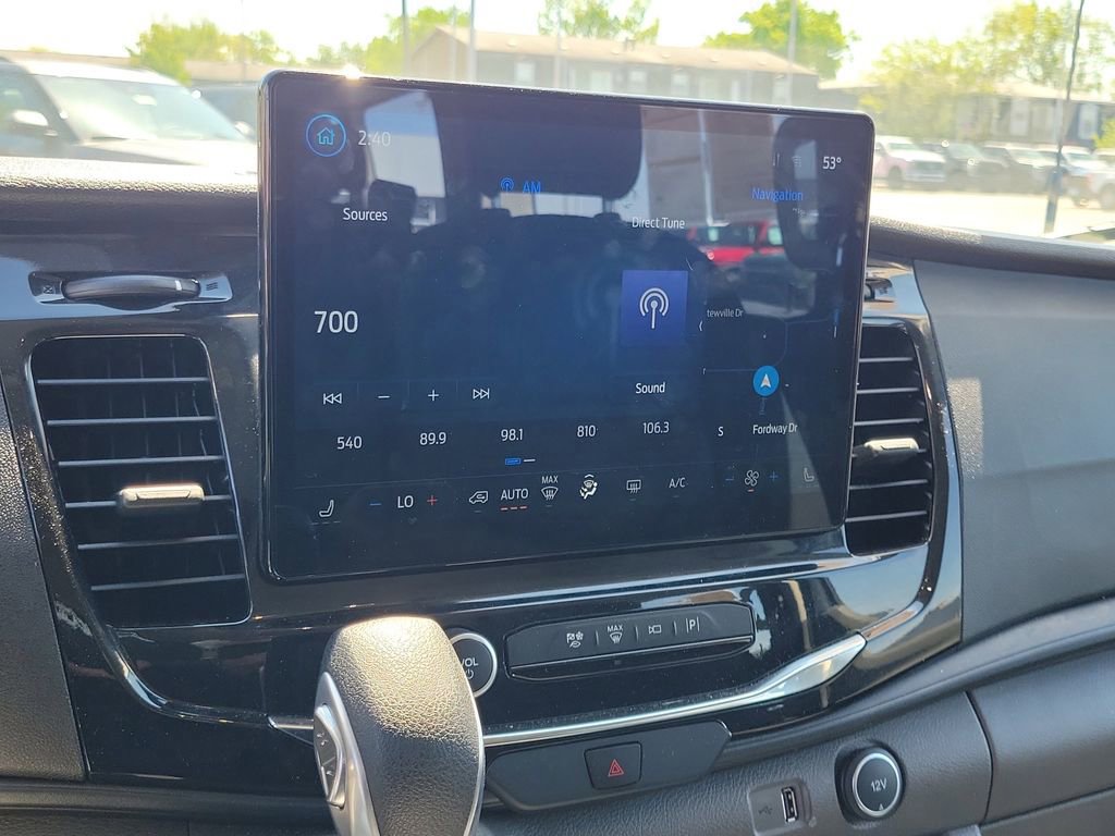 Certified 2023 Ford Transit 350 XLT RWD image 25