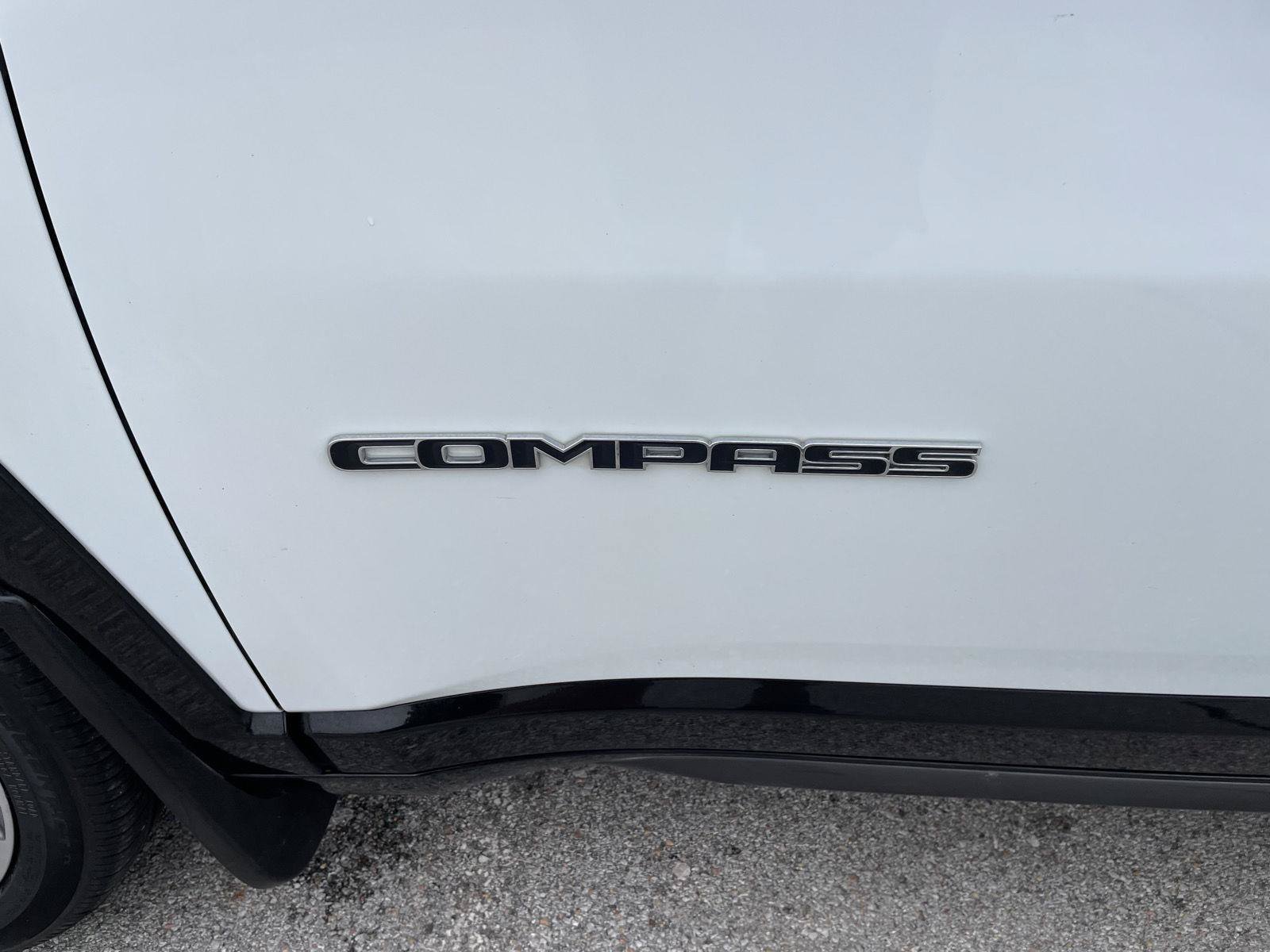 Used 2024 Jeep Compass Limited w/ Elite Group AWD/4WD image 38