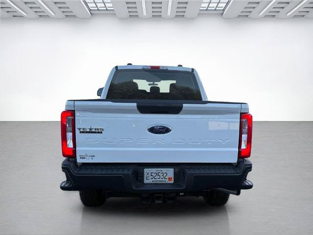 Certified 2023 Ford F250 XL AWD/4WD image 4