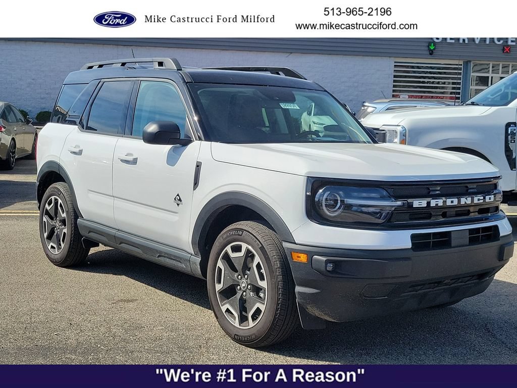Certified 2024 Ford Bronco Sport Outer Banks w/ Tech Package AWD/4WD image 3