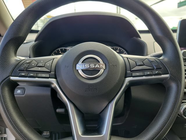 Used 2023 Nissan Altima 2.5 SV FWD image 26
