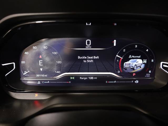 Used 2024 GMC Yukon XL Denali AWD/4WD image 15