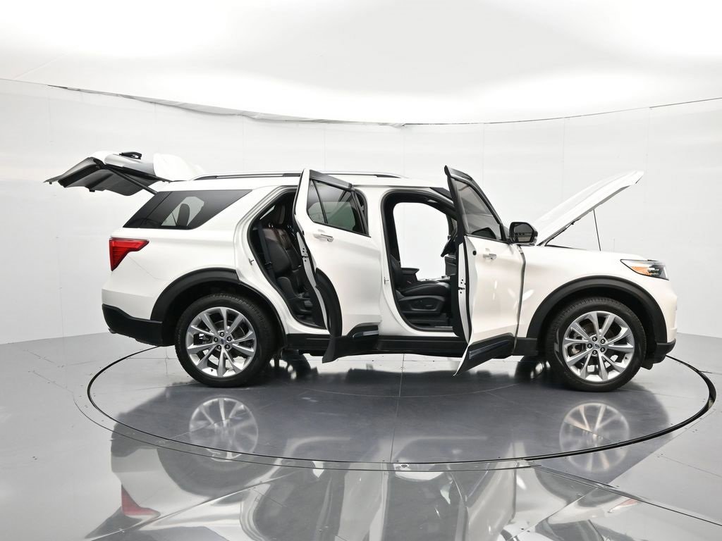 Certified 2023 Ford Explorer Platinum w/ Technology Package image 49