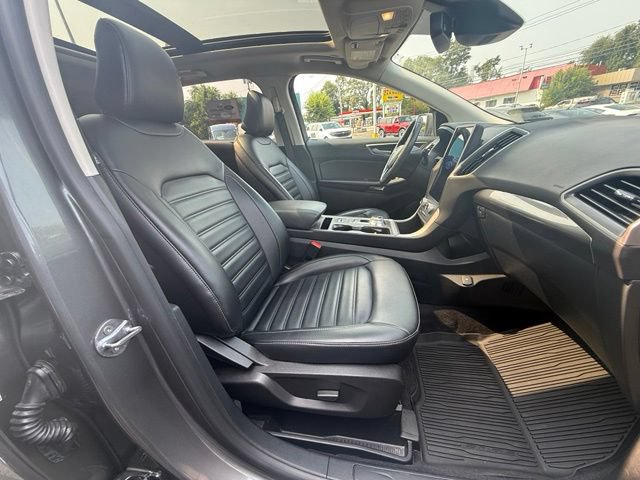 Certified 2023 Ford Edge SEL w/ Convenience Package AWD/4WD image 16