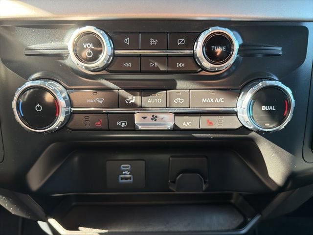 Certified 2022 Ford F150 XLT w/ Equipment Group 302A High image 22