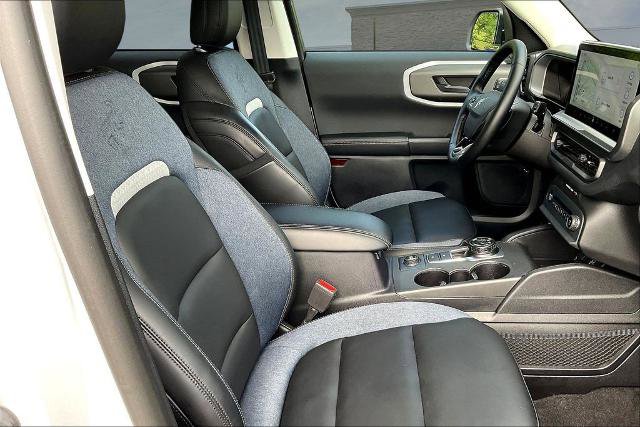 Certified 2025 Ford Bronco Sport Outer Banks w/ Outer Banks Tech Package+ AWD/4WD image 30
