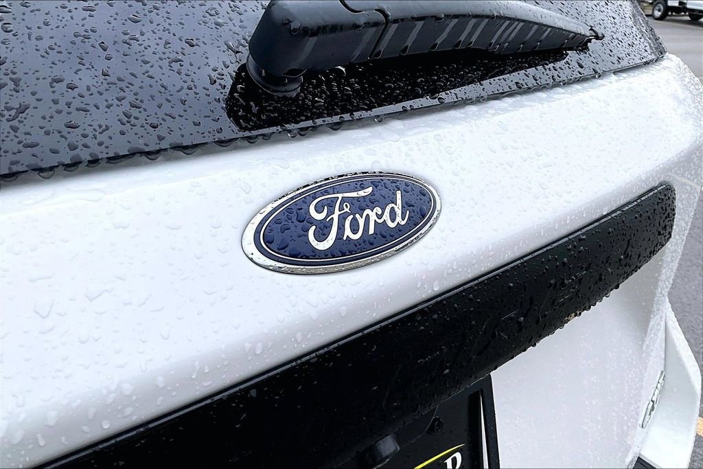 Certified 2022 Ford Explorer ST-Line w/ Class IV Trailer Tow Package image 32