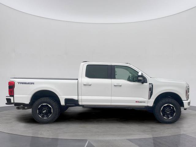 Certified 2026 Ford F350 Platinum w/ Platinum Plus Package AWD/4WD image 7