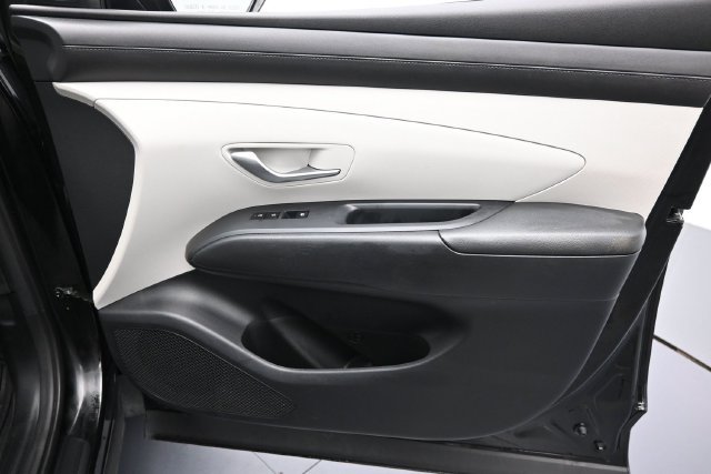 Used 2025 Hyundai Tucson SEL FWD image 26