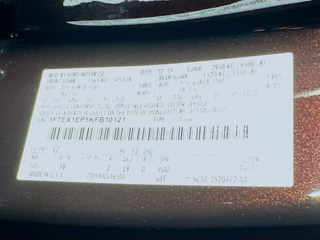 Certified 2019 Ford F150 XLT w/ Equipment Group 302A Luxury image 24