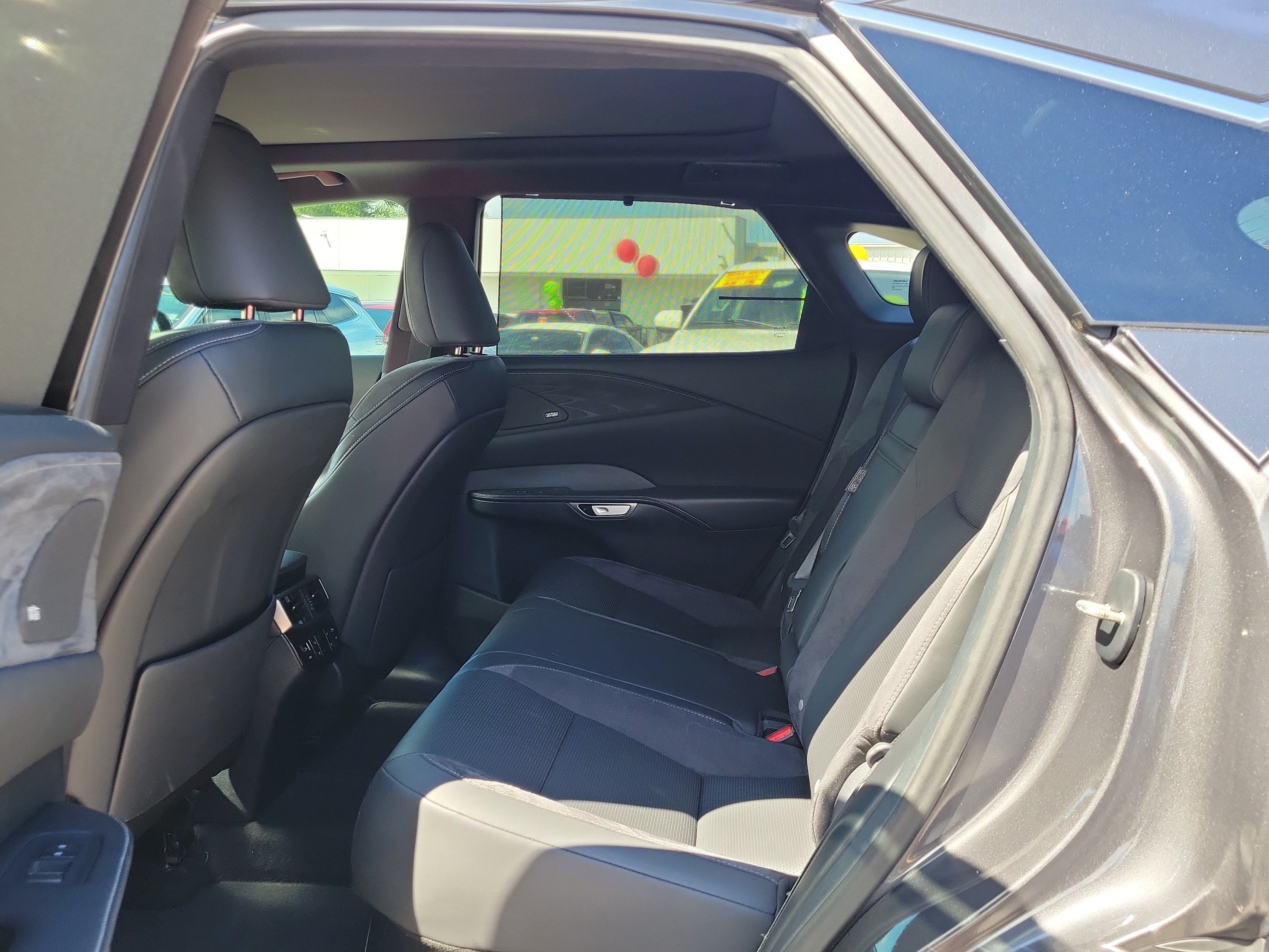 Used 2024 Lexus RX 350 FWD w/ Convenience Package image 12