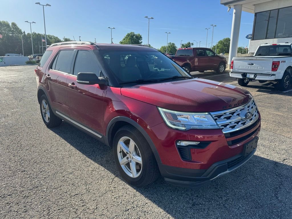 Certified 2019 Ford Explorer XLT w/ Equipment Group 201A FWD image 2