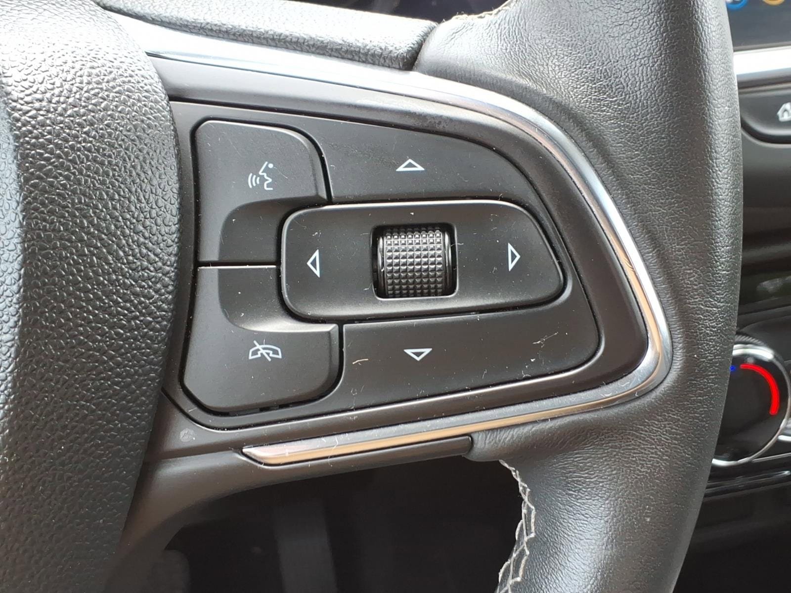 Used 2023 Buick Encore GX Preferred w/ Cold Weather Comfort Package AWD/4WD image 17