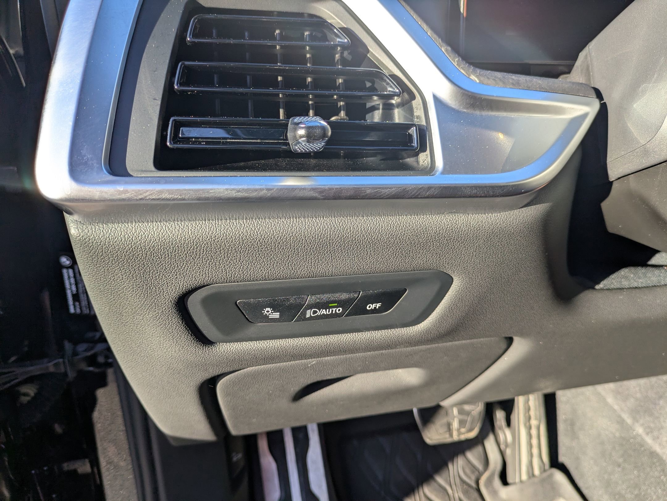 Used 2026 BMW X5 M60i w/ Climate Comfort Package AWD/4WD image 17