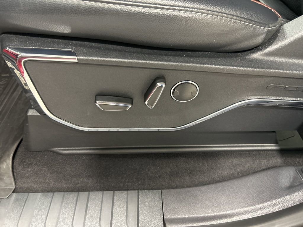 Certified 2023 Ford F150 Lariat w/ Equipment Group 502A High image 13