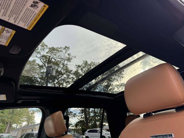 Certified 2022 Ford Expedition Max Platinum image 19