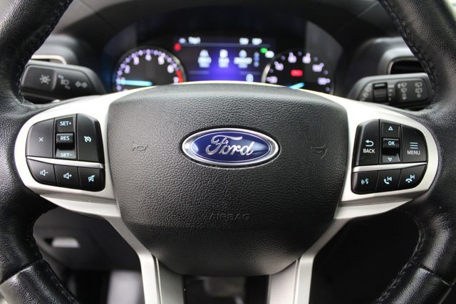 Certified 2023 Ford Explorer XLT w/ Equipment Group 202A image 18