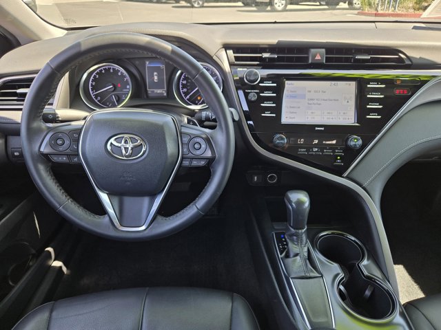 Used 2020 Toyota Camry SE FWD image 11