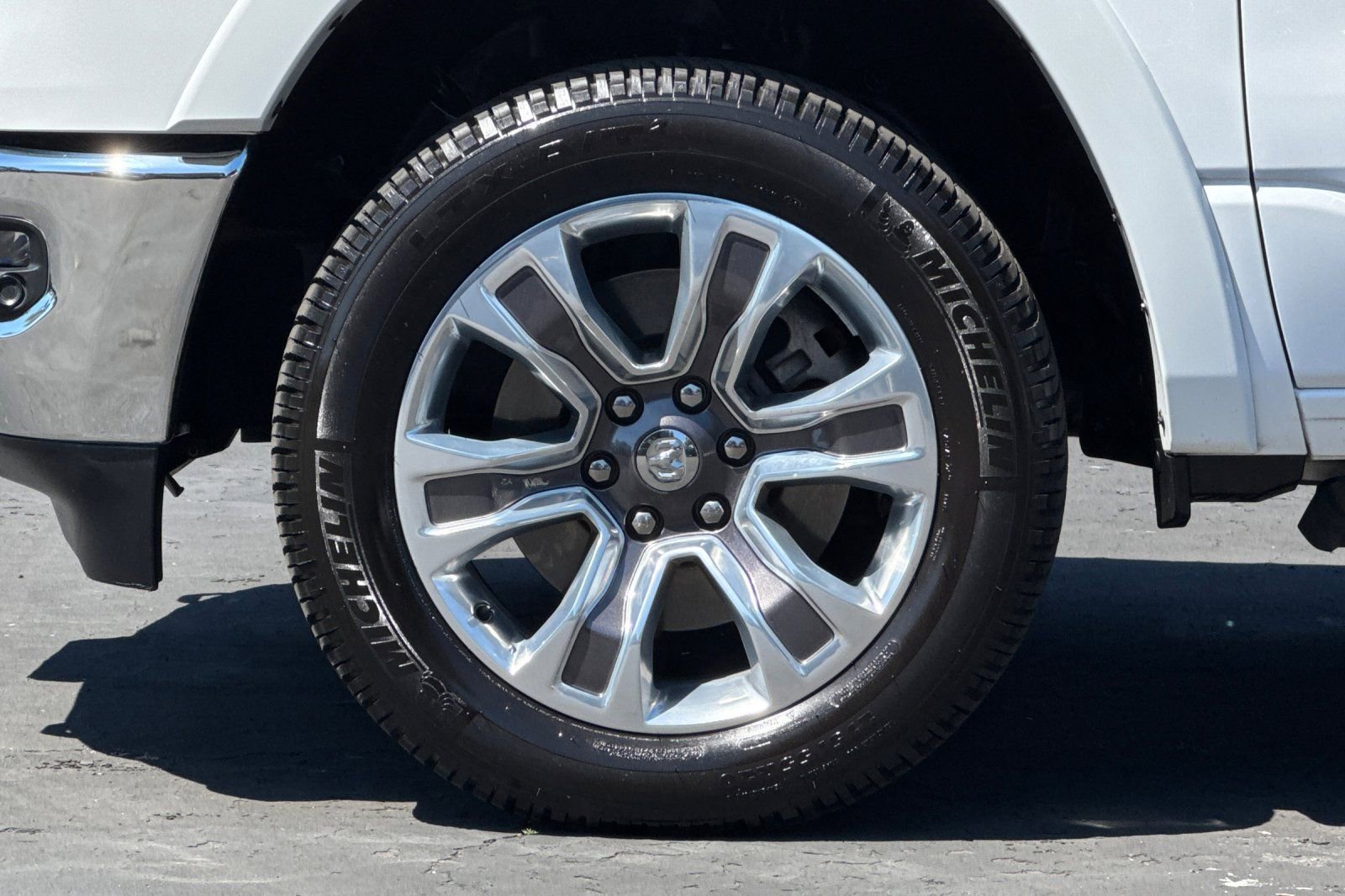 Used 2023 RAM 1500 Limited AWD/4WD image 40