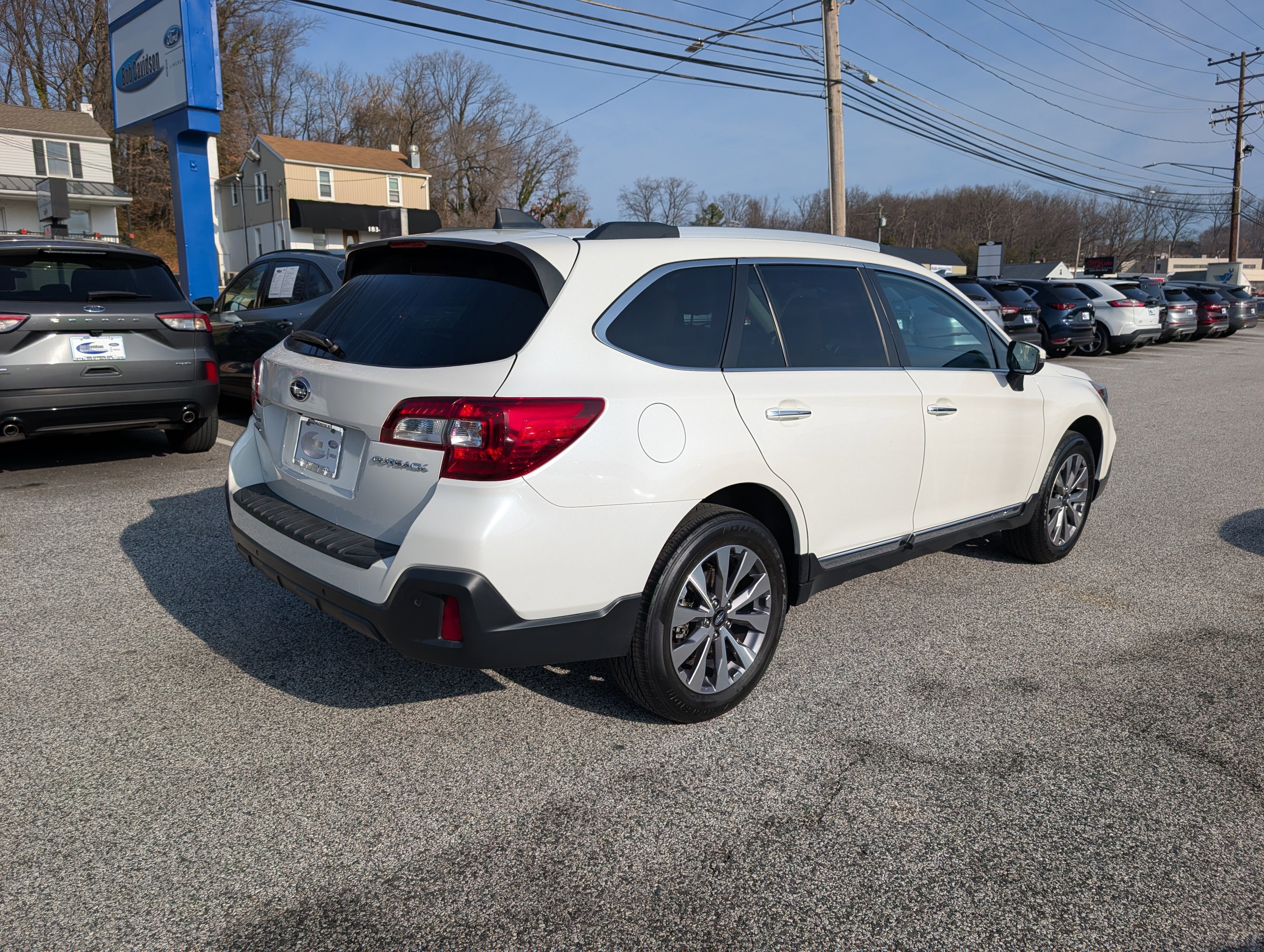 Used 2018 Subaru Outback 2.5i Touring image 7