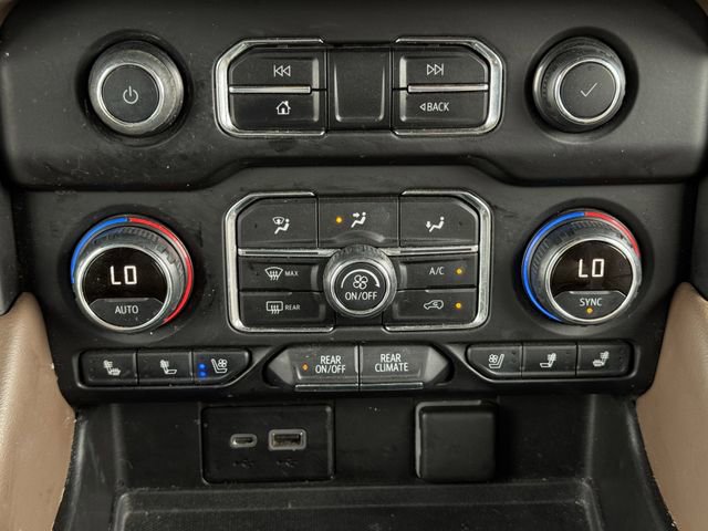 Used 2021 Chevrolet Tahoe High Country w/ Premium Package RWD image 18