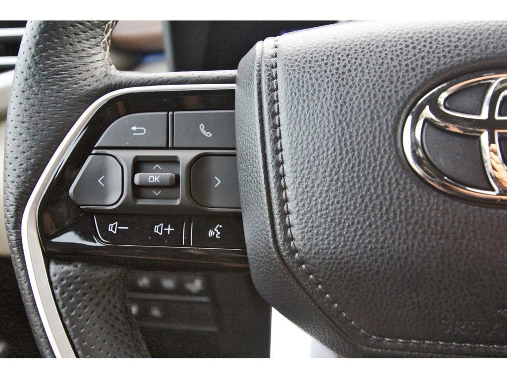 Used 2023 Toyota Tundra 1794 Edition image 18