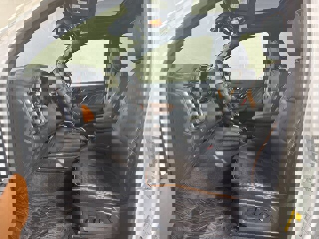 Used 2023 GMC Canyon AT4 w/ AT4 Premium Package image 11