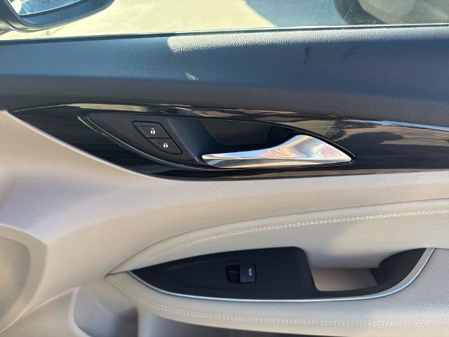 Used 2019 Buick Regal Essence w/ Sights and Sounds Package image 26