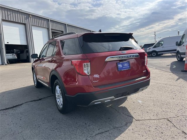 Certified 2021 Ford Explorer XLT w/ Equipment Group 202A image 5
