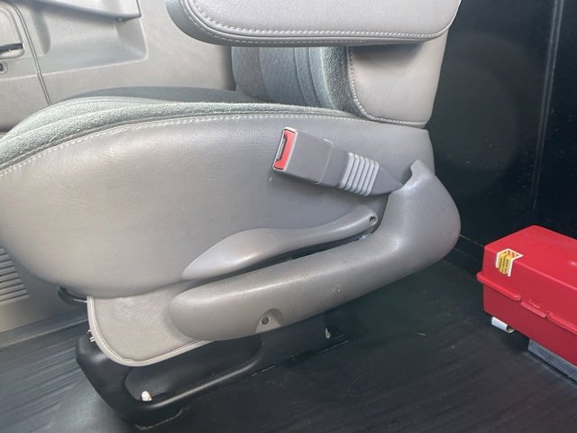 Used 2024 GMC Savana 2500 Work Van w/ Driver Convenience Package image 15