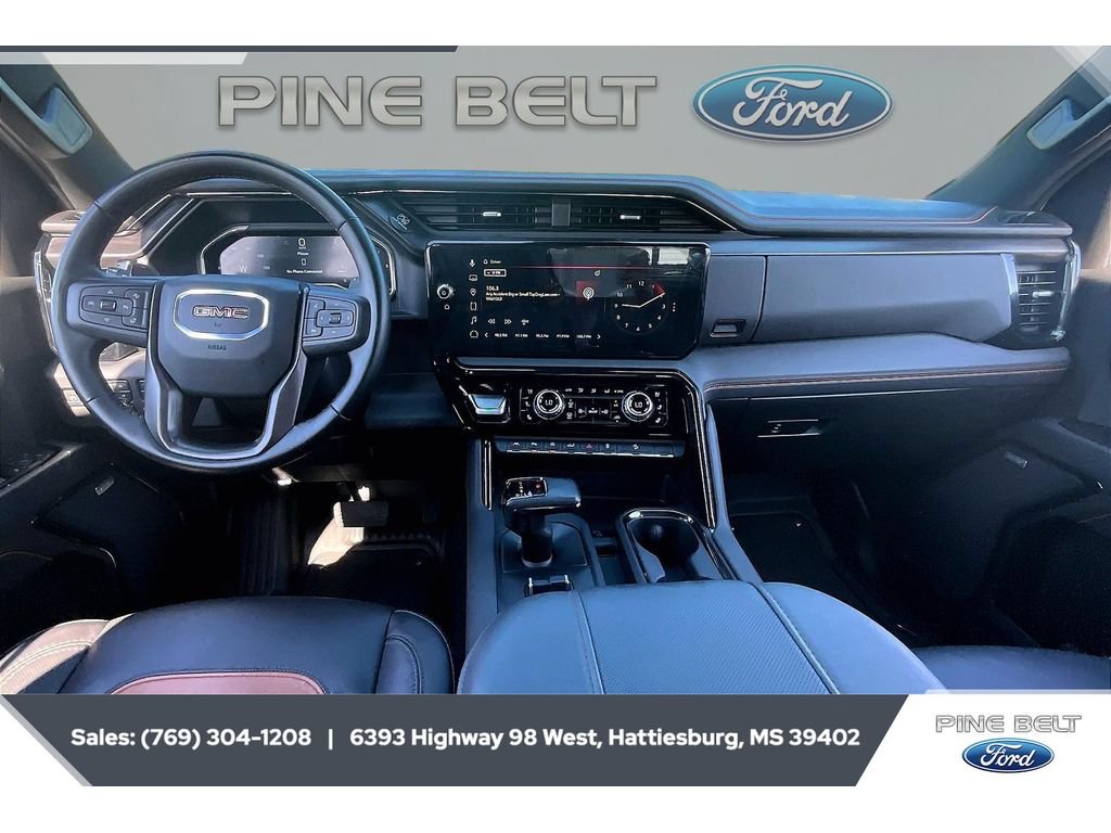 Used 2024 GMC Sierra 1500 AT4 w/ Technology Package AWD/4WD image 14